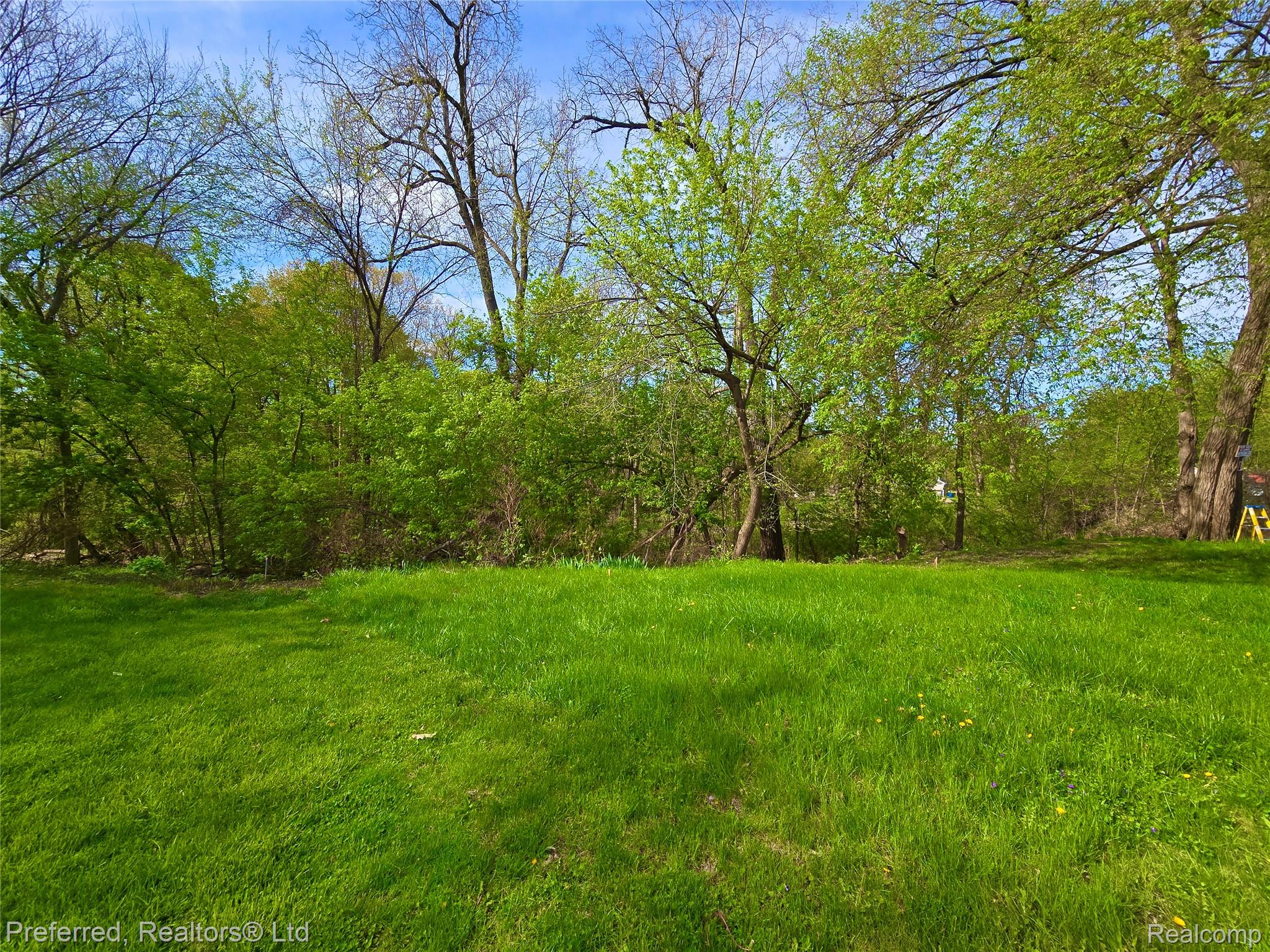 9691 Elizabeth Lake Road