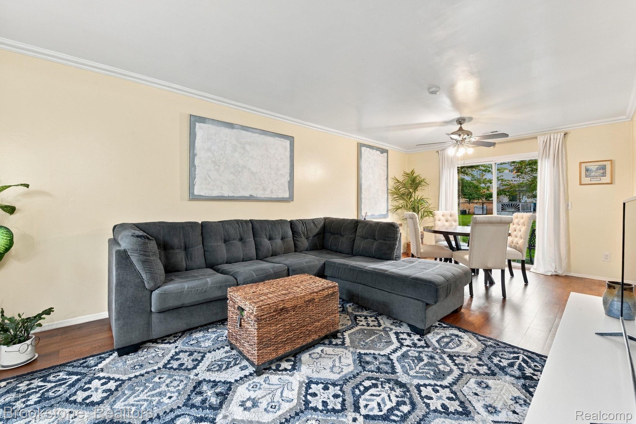 1660 Orchard Drive