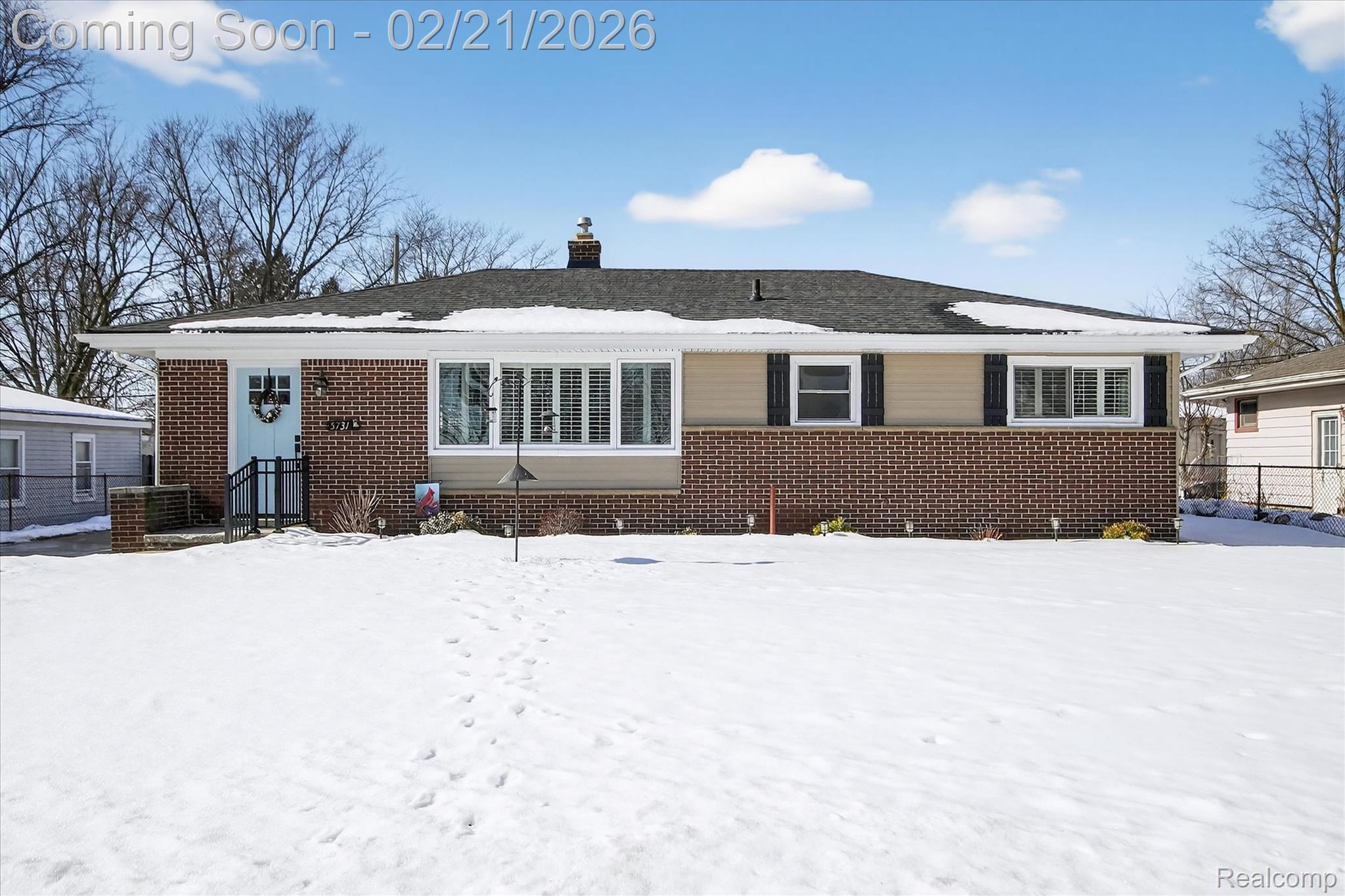 5731 N Harvey Street