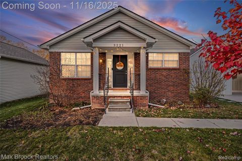 3221 Bessie Street Auburn Hills City MI 48326