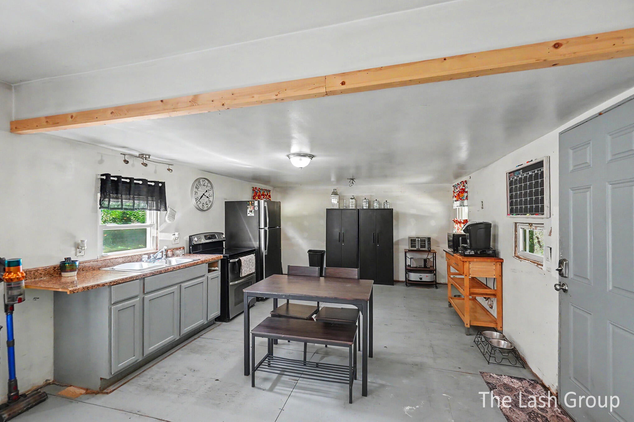 1665 S Forest Hills Drive