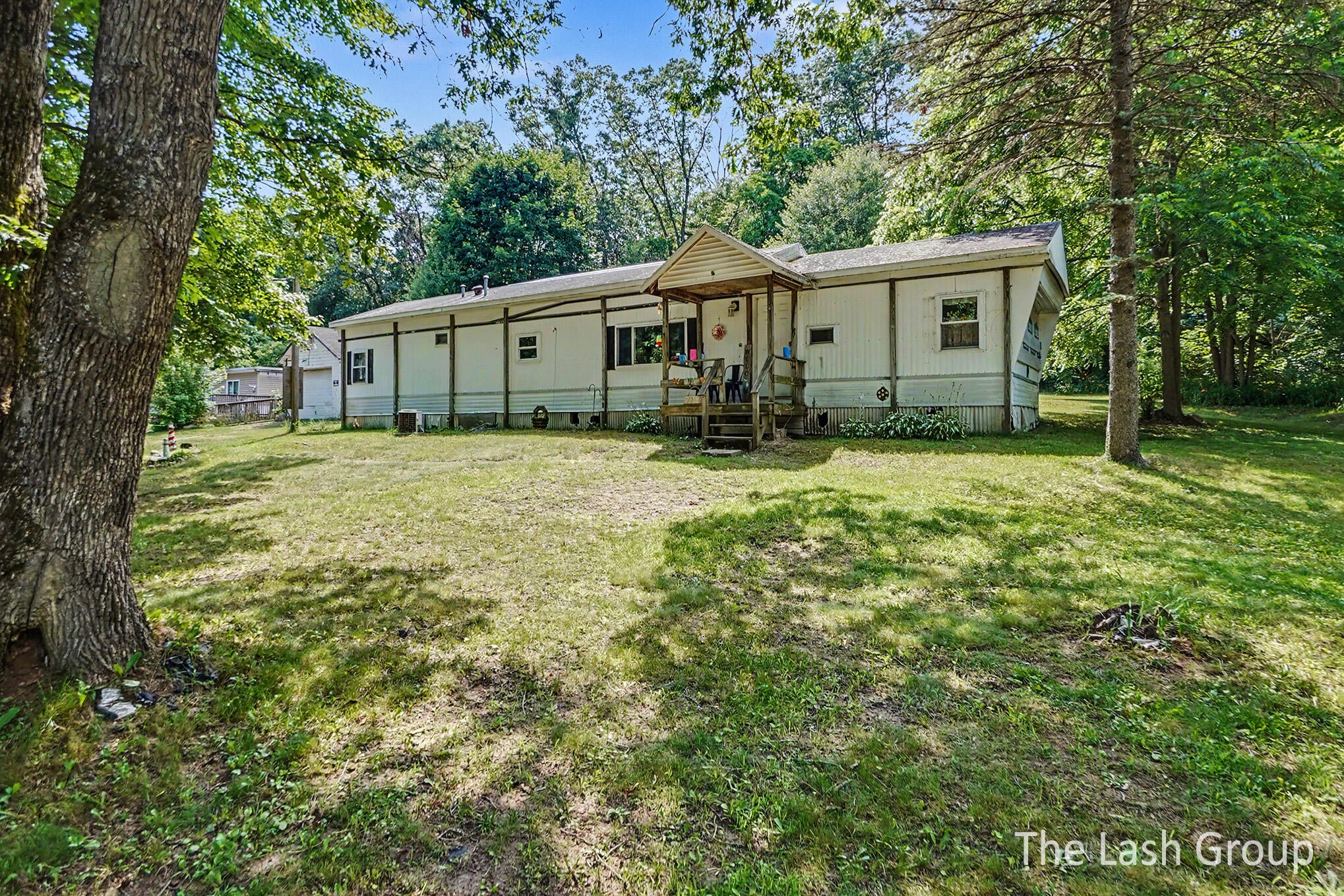 1665 S Forest Hills Drive