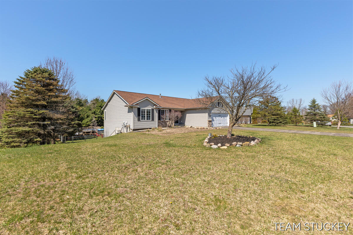 6336 Thornapple Valley Drive