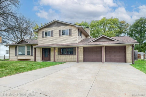 Photo for 4450 Lindewood Drive