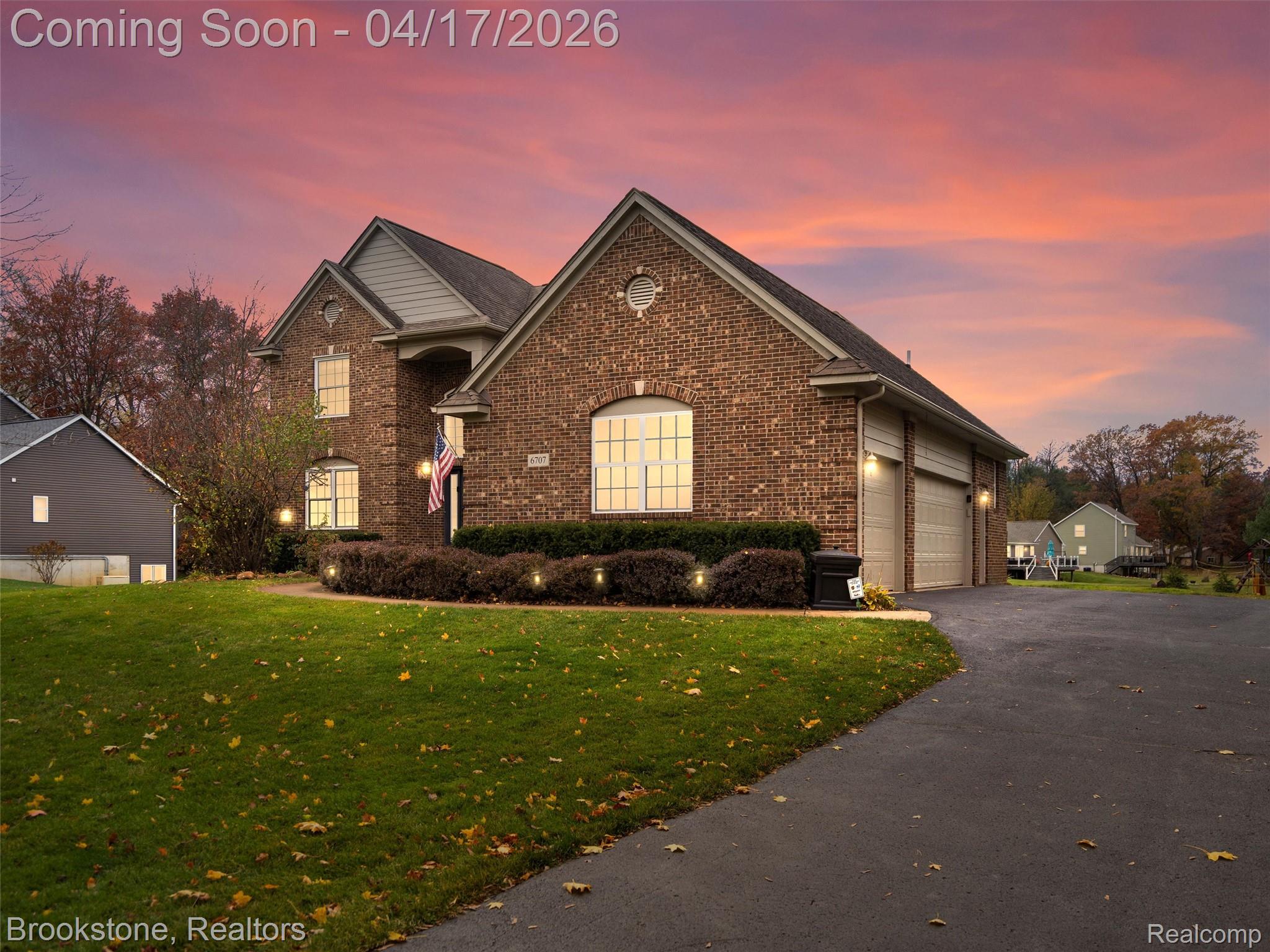 6707 Forest Pointe Boulevard