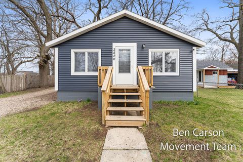 2820 Lemuel Street Muskegon Heights City MI 49444