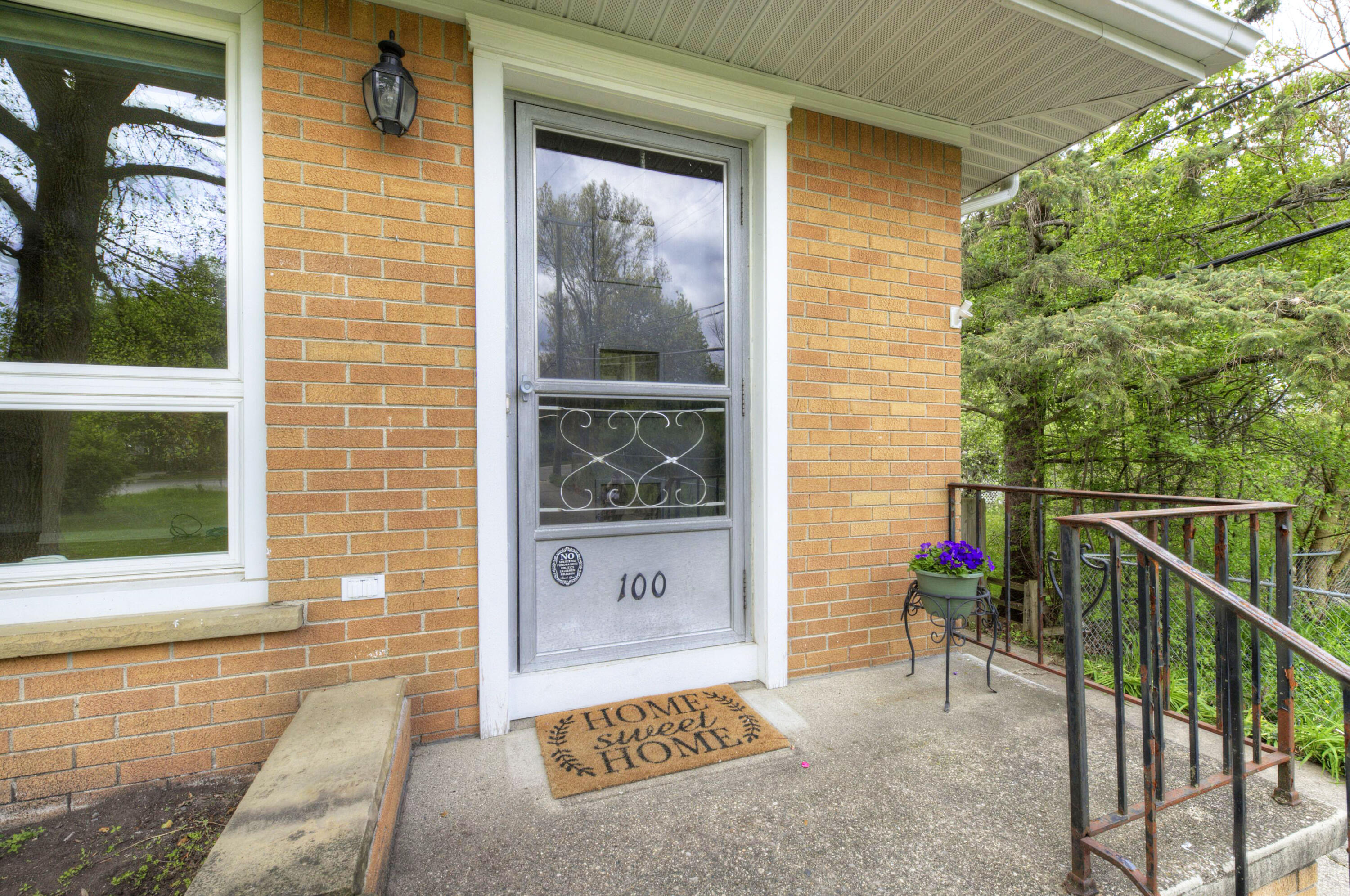 100 Mason Avenue