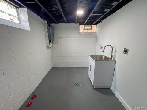 Tiny photo for 18603 Roselawn Street, Detroit City, MI 48221 (MLS # 20261021828)