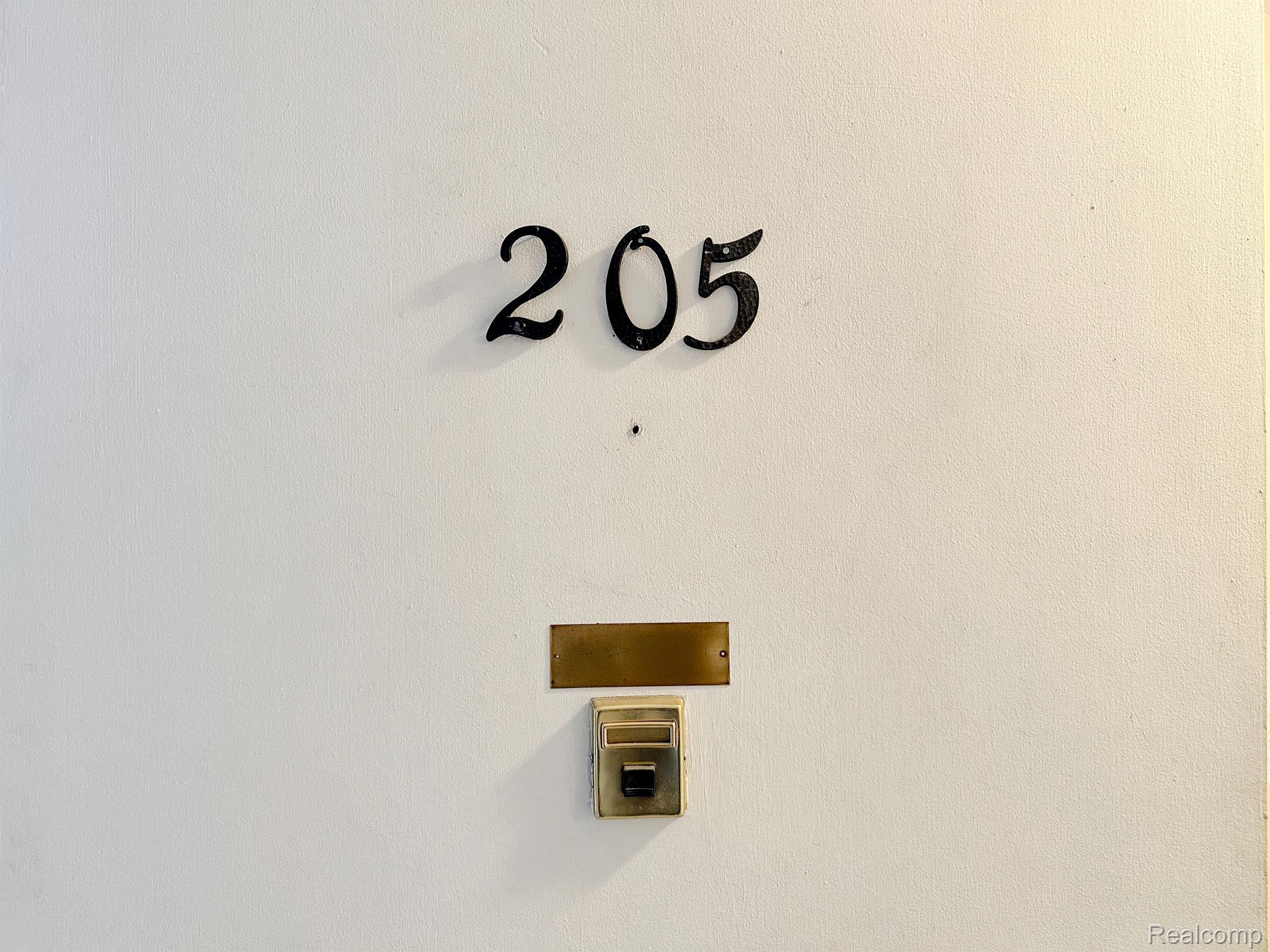 2925 W 13 MILE Road 205