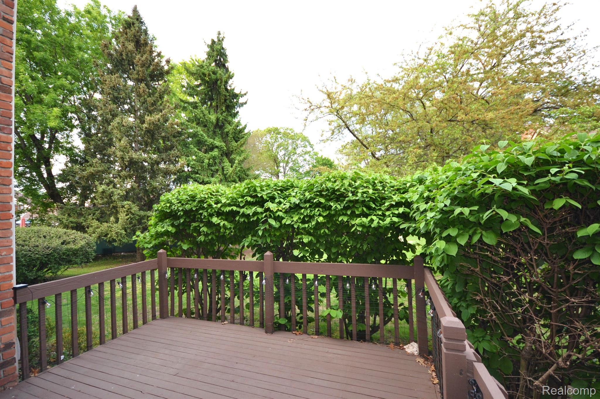 Dearborn City, Michigan 48124, United States, 2 Bedrooms Bedrooms, ,3 BathroomsBathrooms,Residential,Active,169699