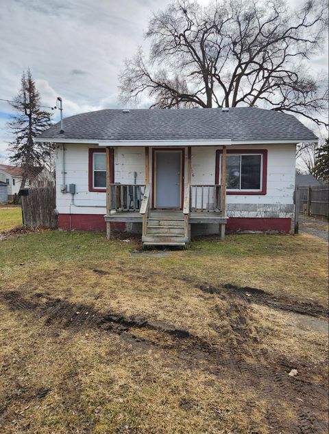 2516 Bewick Street Buena Vista Charter Township MI 48601