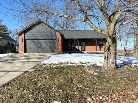1509 Oregon Court Waterford Charter Township MI 48327
