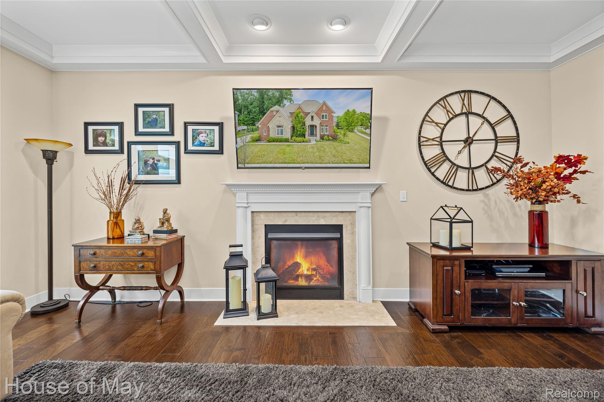 1950 Strawberry Court