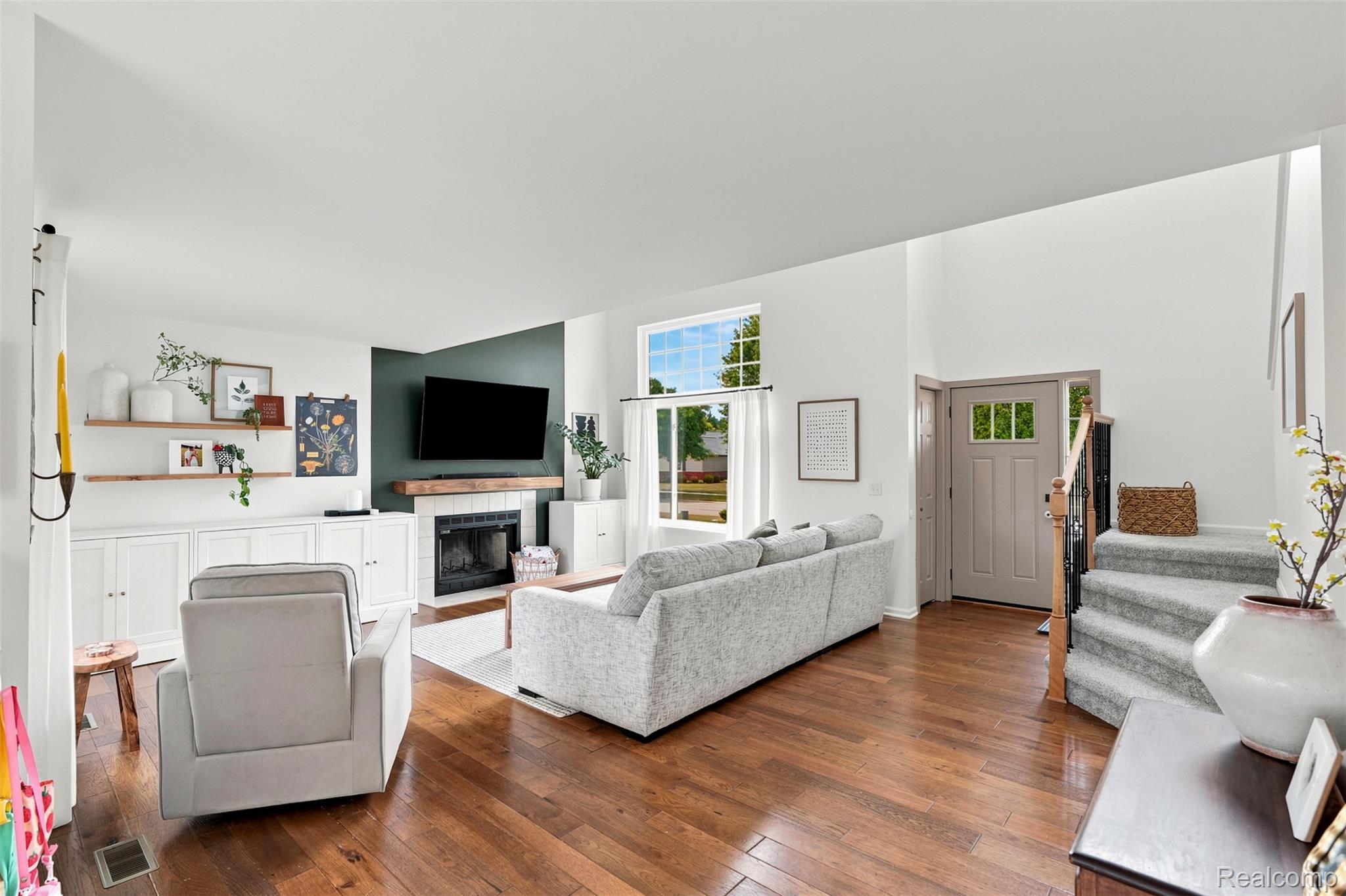 8449 Omar Drive