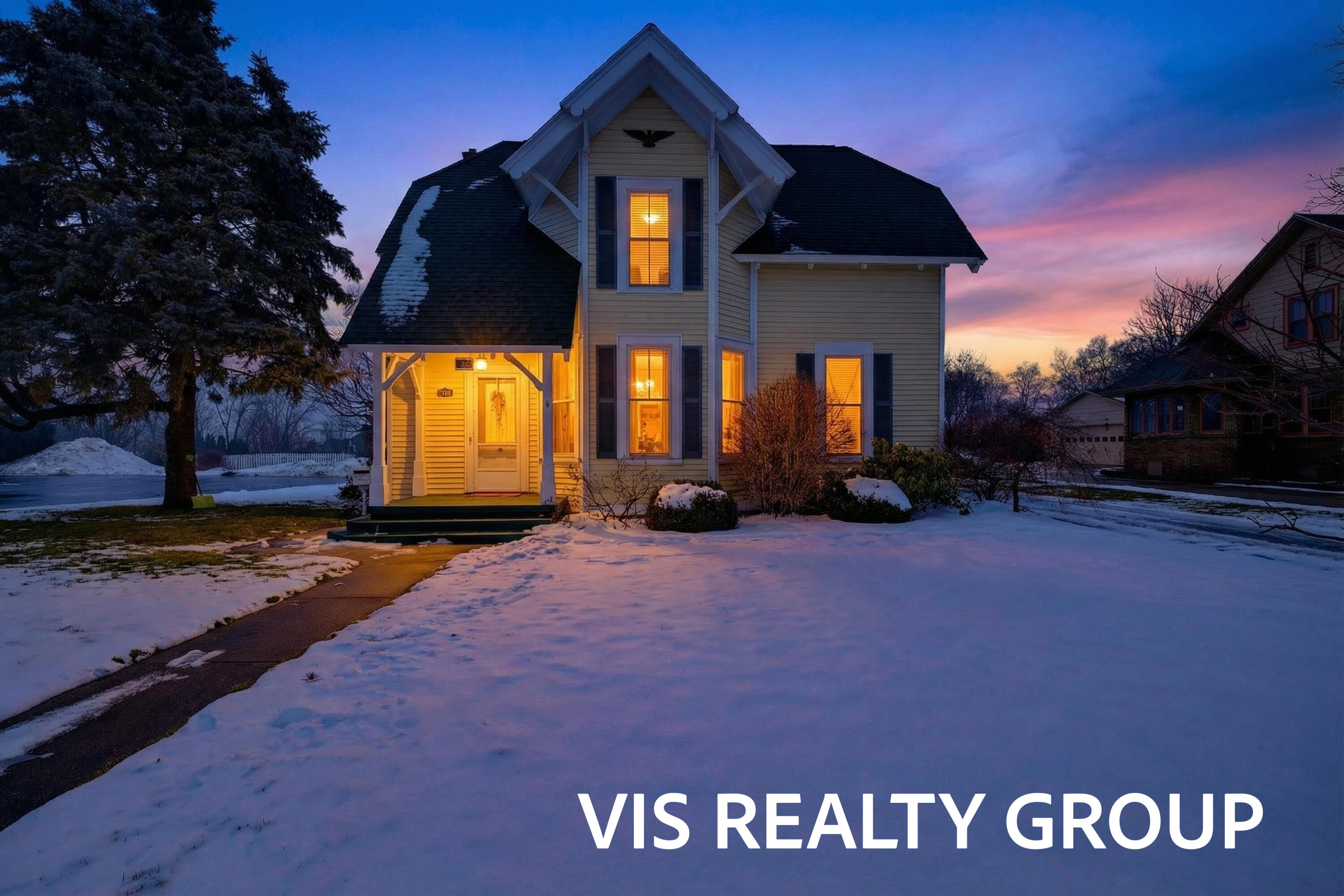 223 E Savidge Street