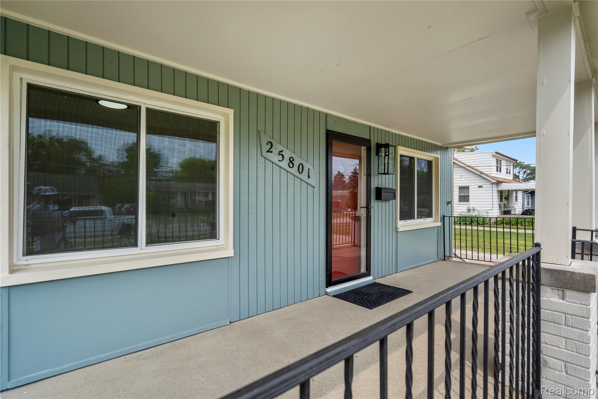 25801 Eureka Drive