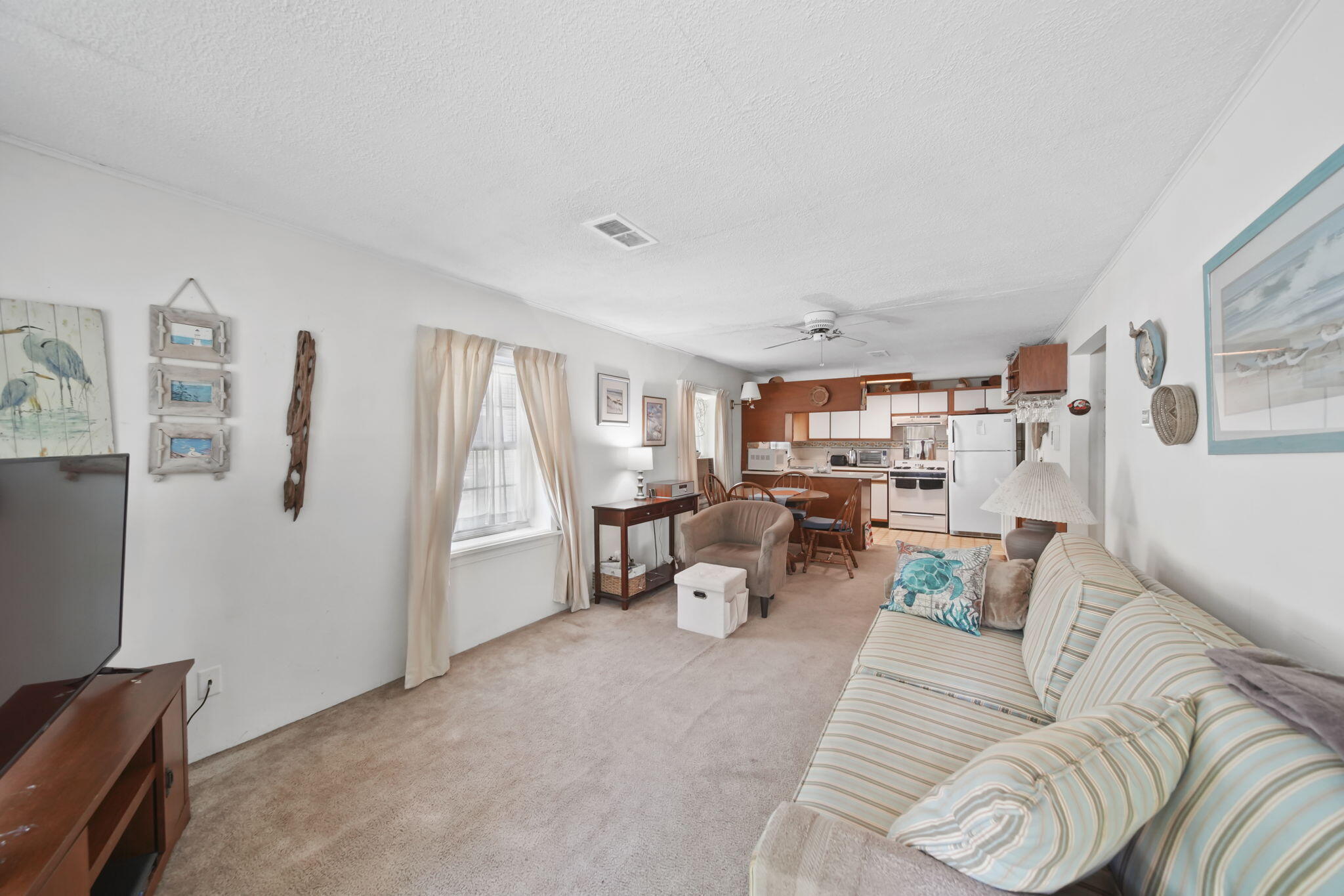 627 Napoleon Road