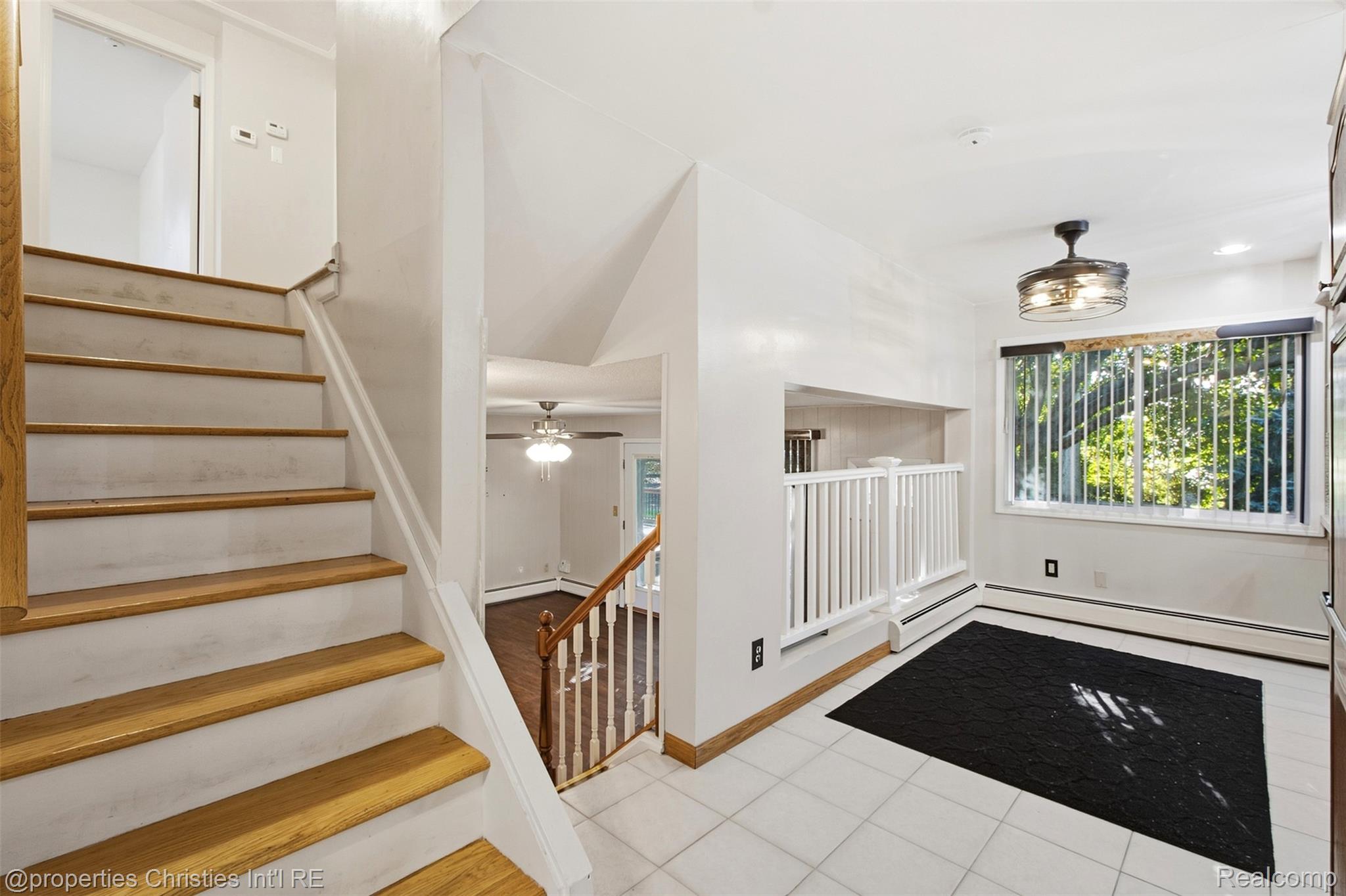 36521 Gloucester Drive