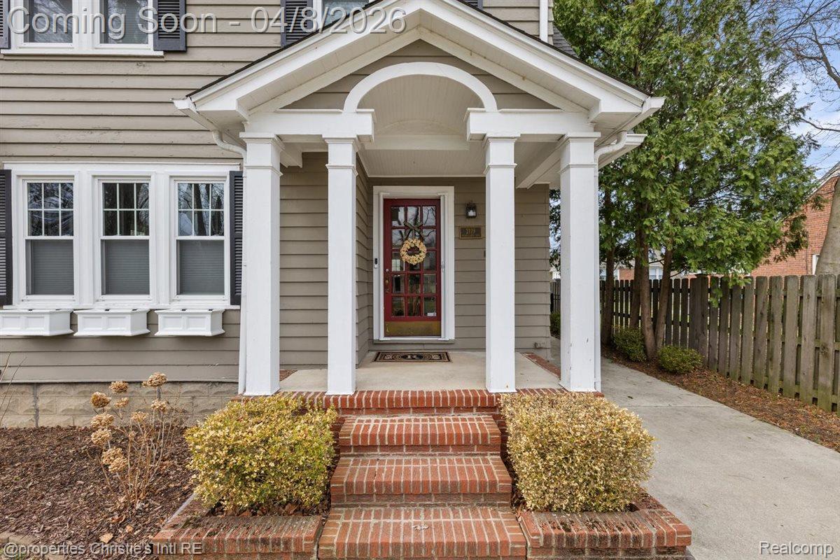 2119 Woodland Avenue