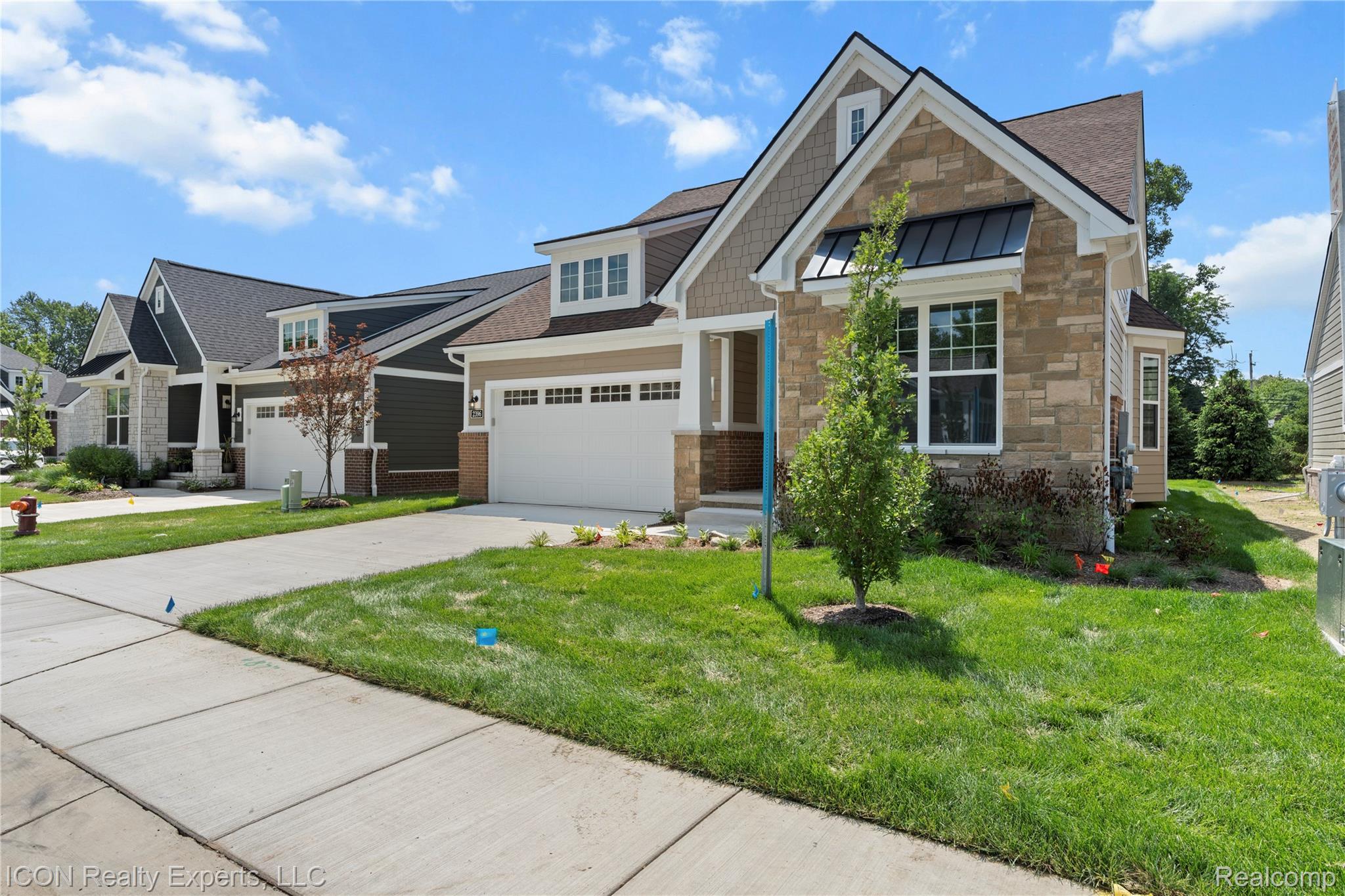 2396 Pondview Lane