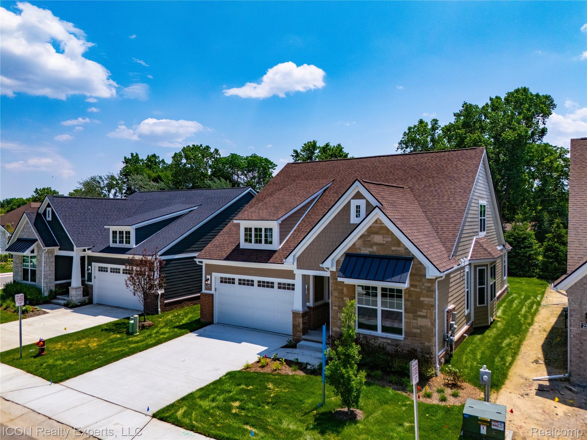 2396 Pondview Lane