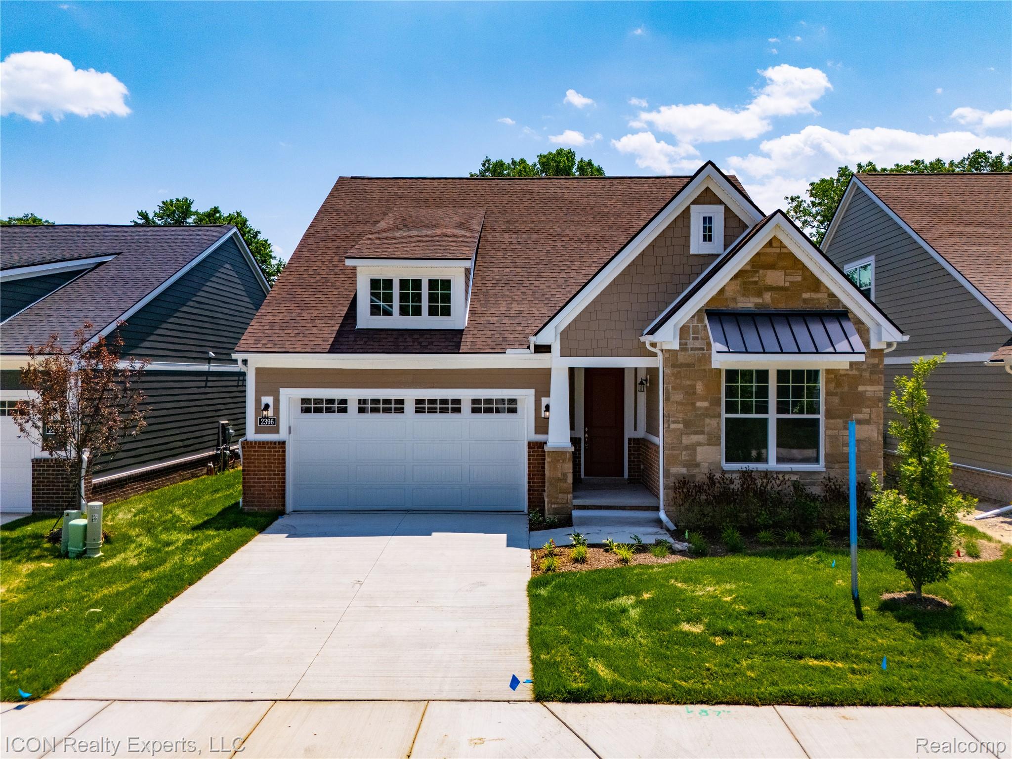 2396 Pondview Lane