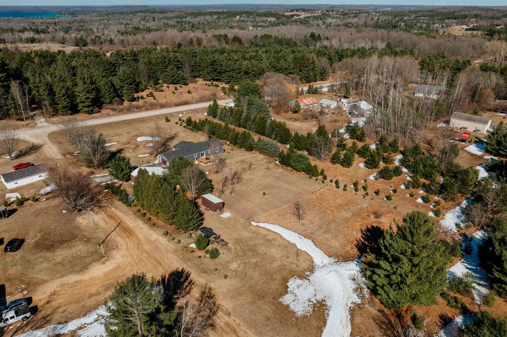 listing image 88