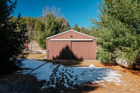 listing image 63