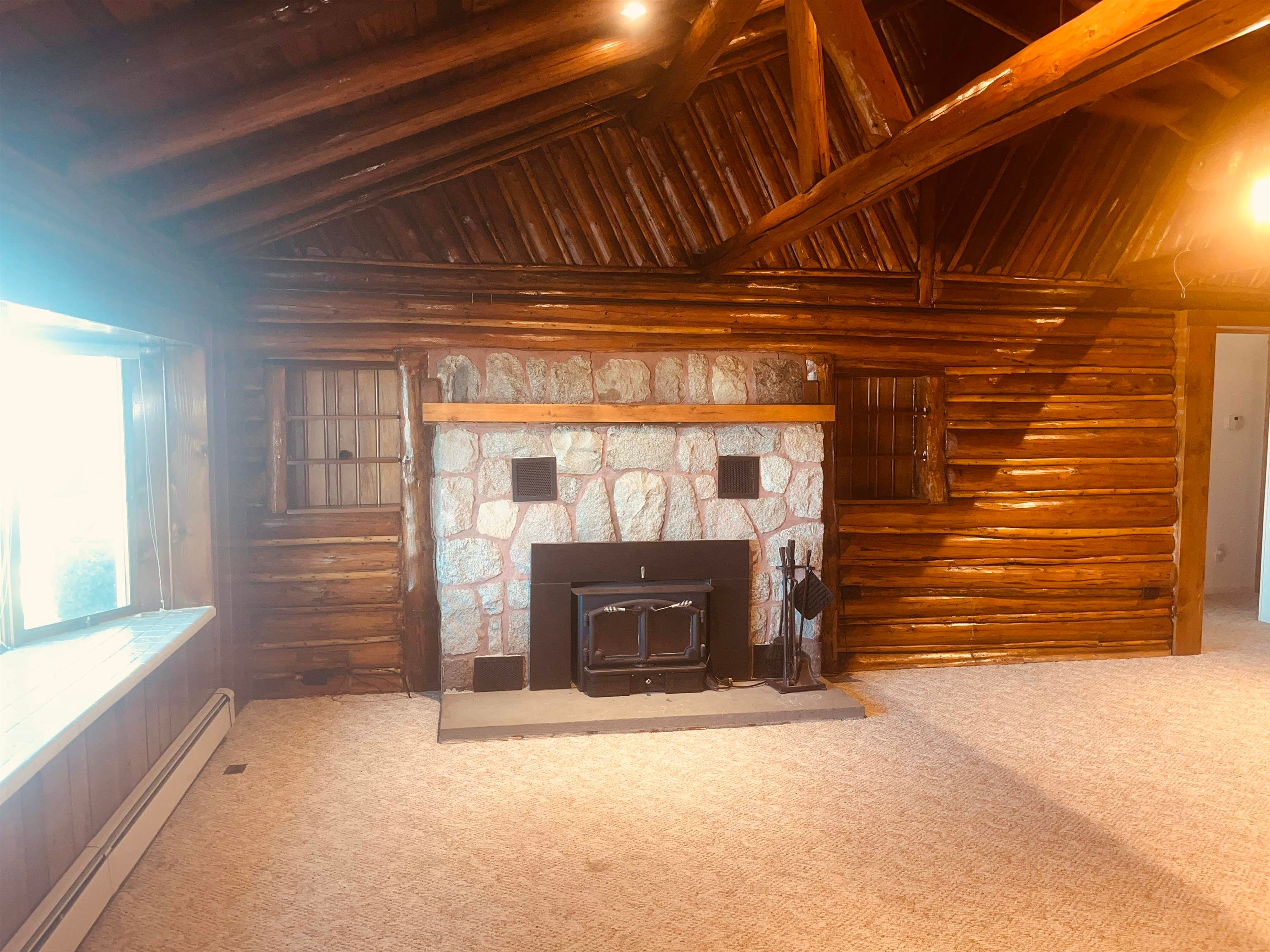 1024 Huron