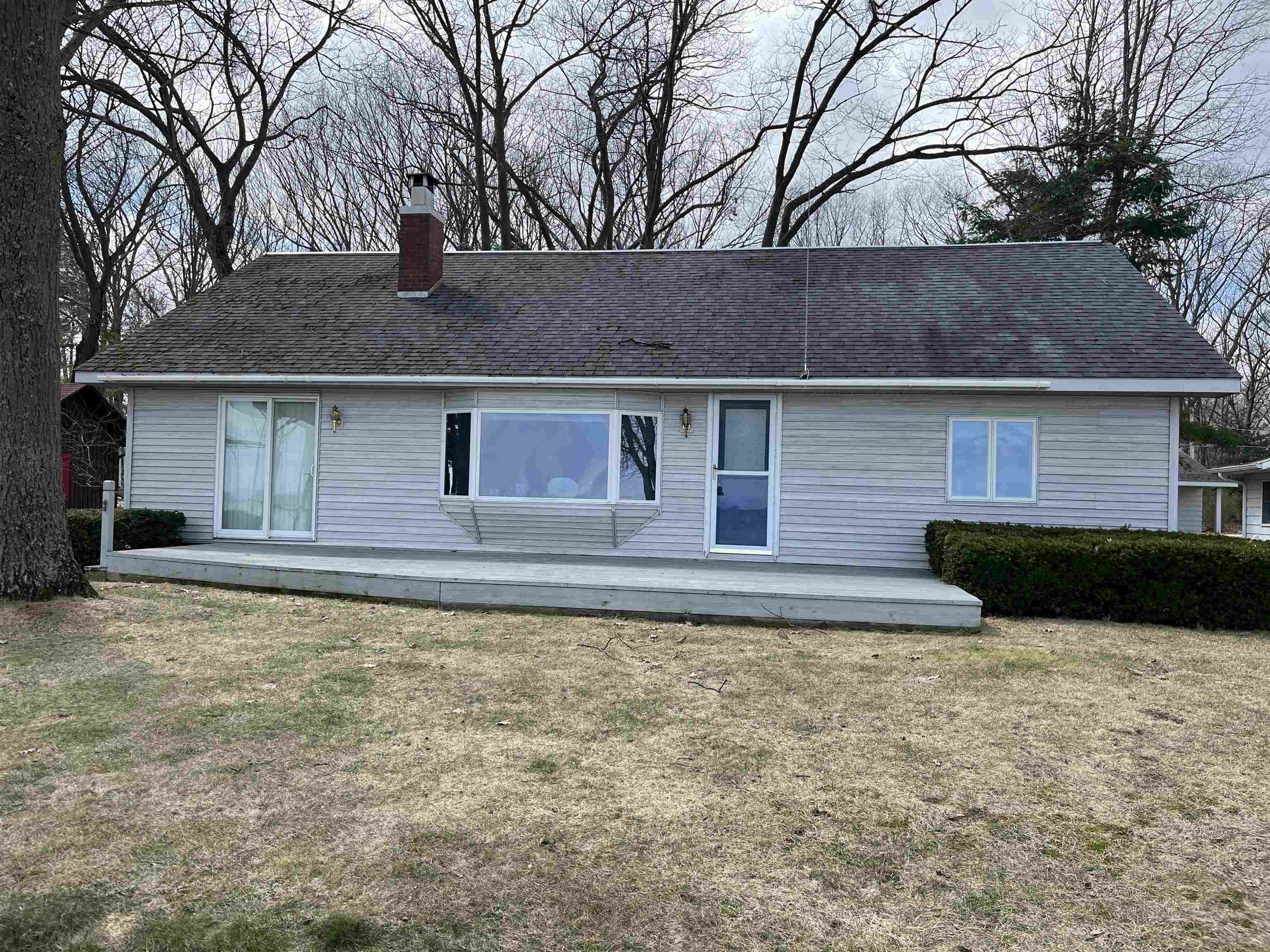 1024 Huron