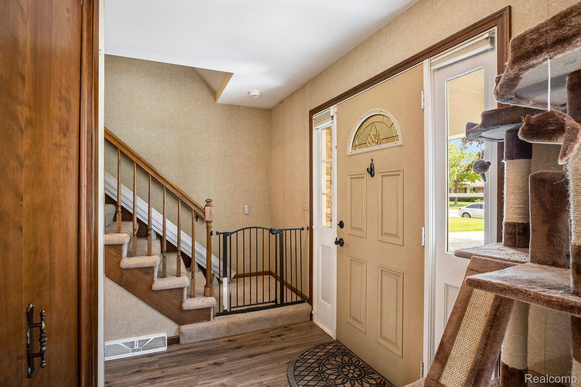 3287 COLUMBINE Drive