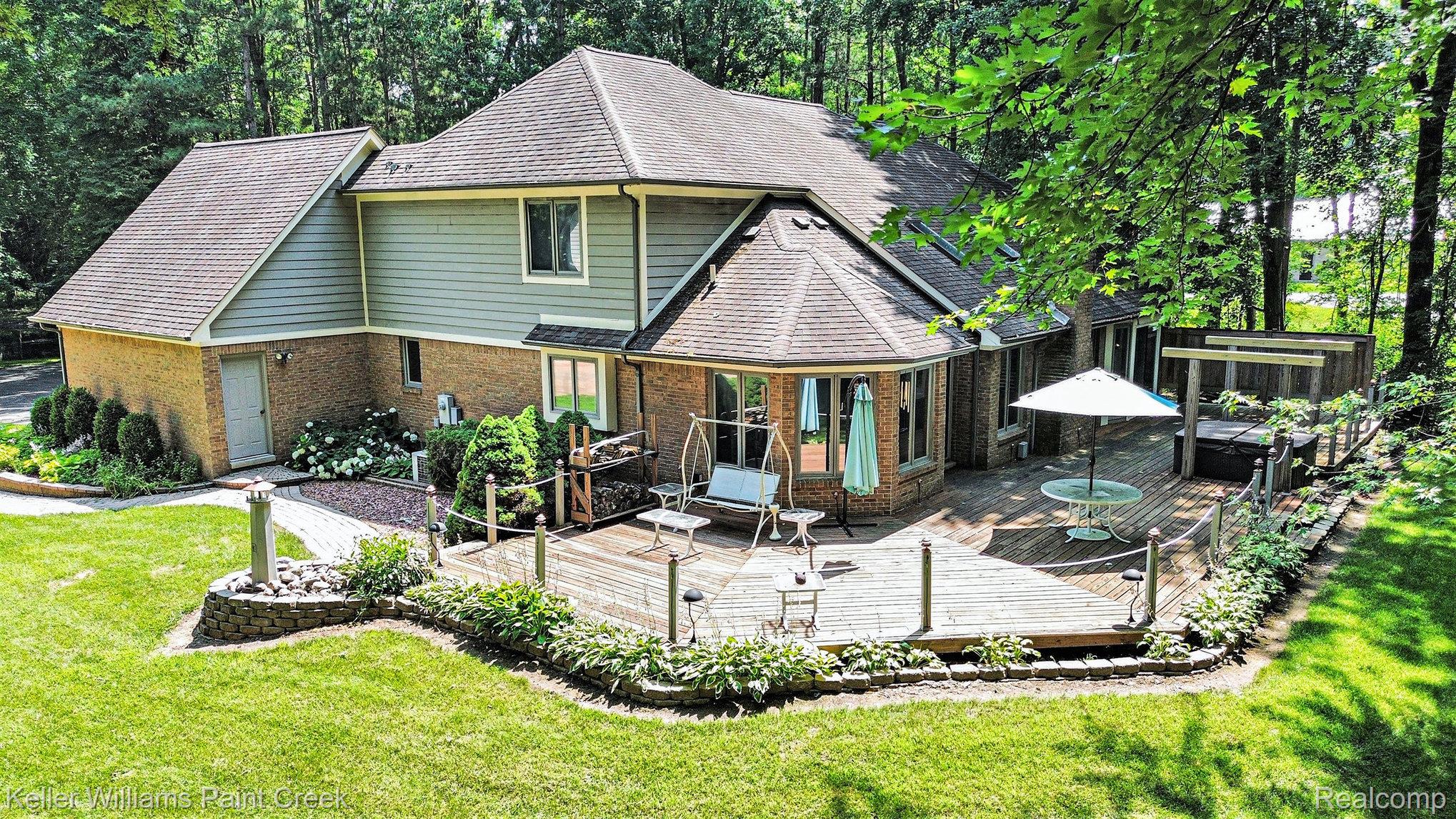 6365 Hayfield Lane