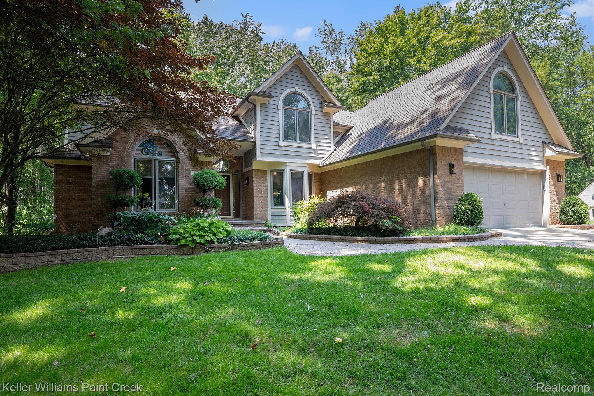 6365 Hayfield Lane