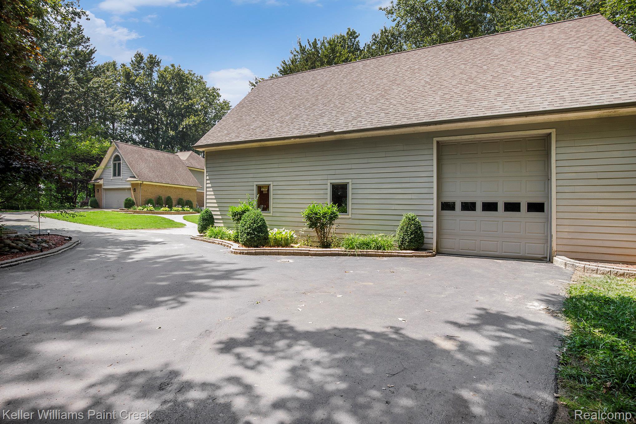 6365 Hayfield Lane