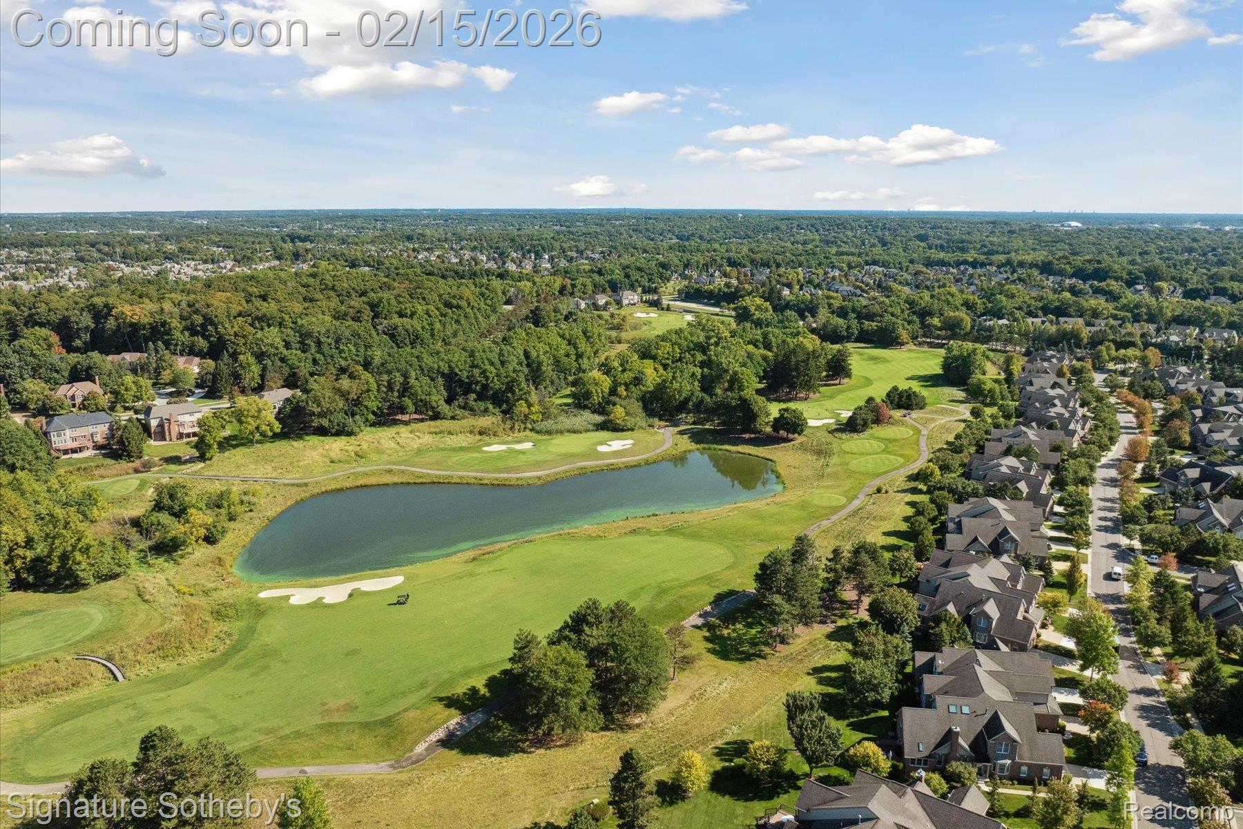 44843 Broadmoor Circle S