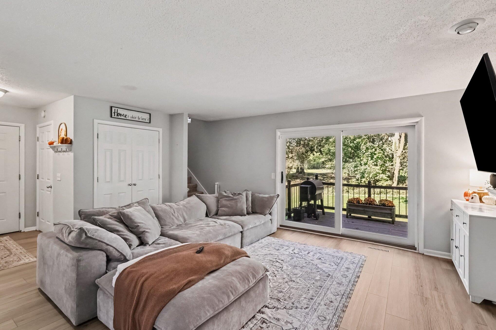 279 Fairway Court