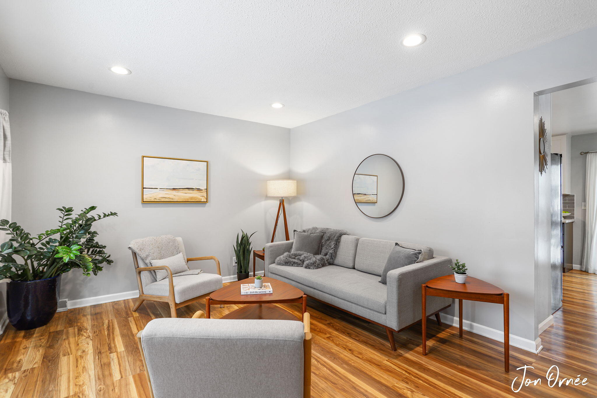 5760 Ivanrest Avenue SW