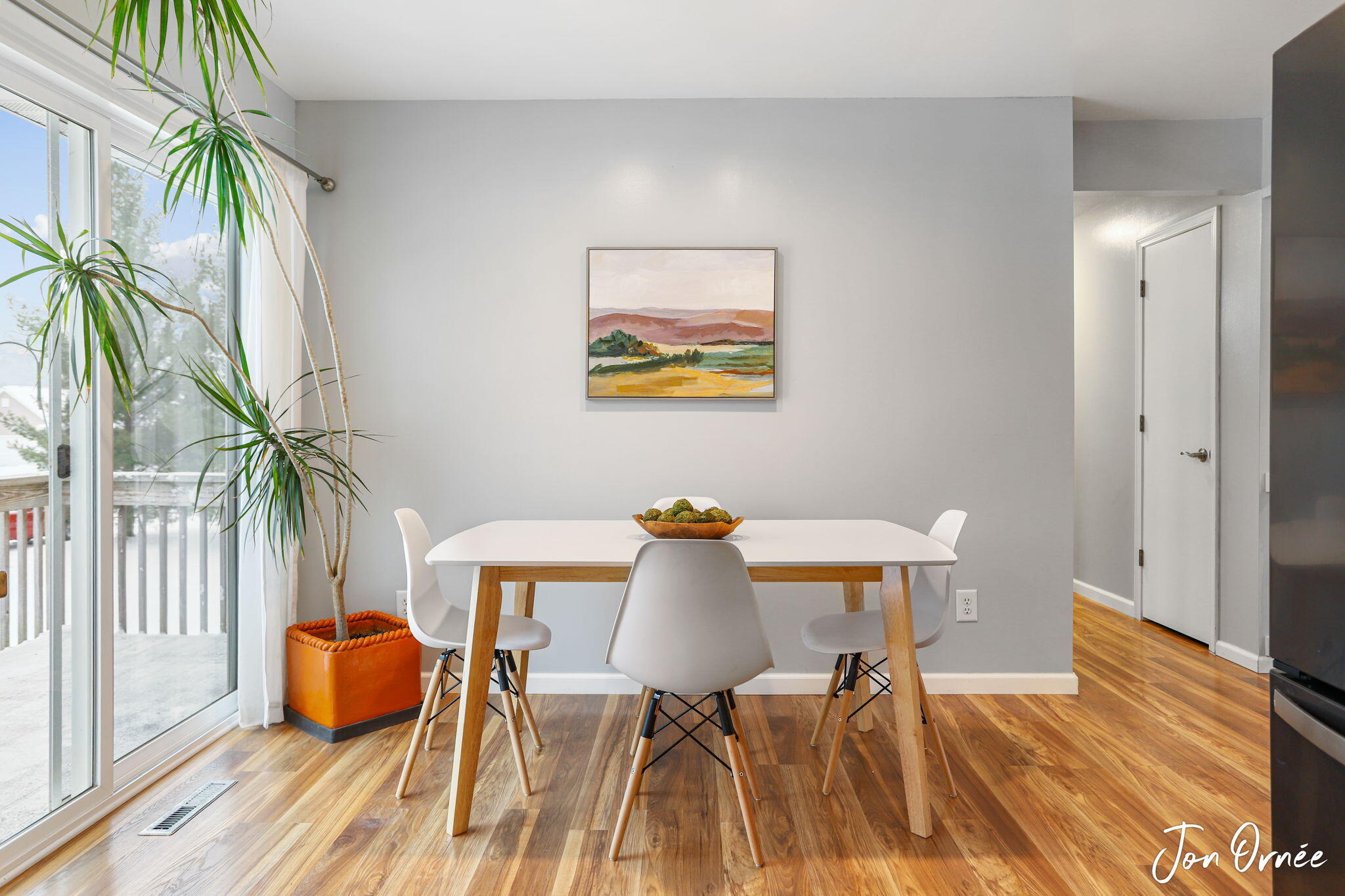 5760 Ivanrest Avenue SW