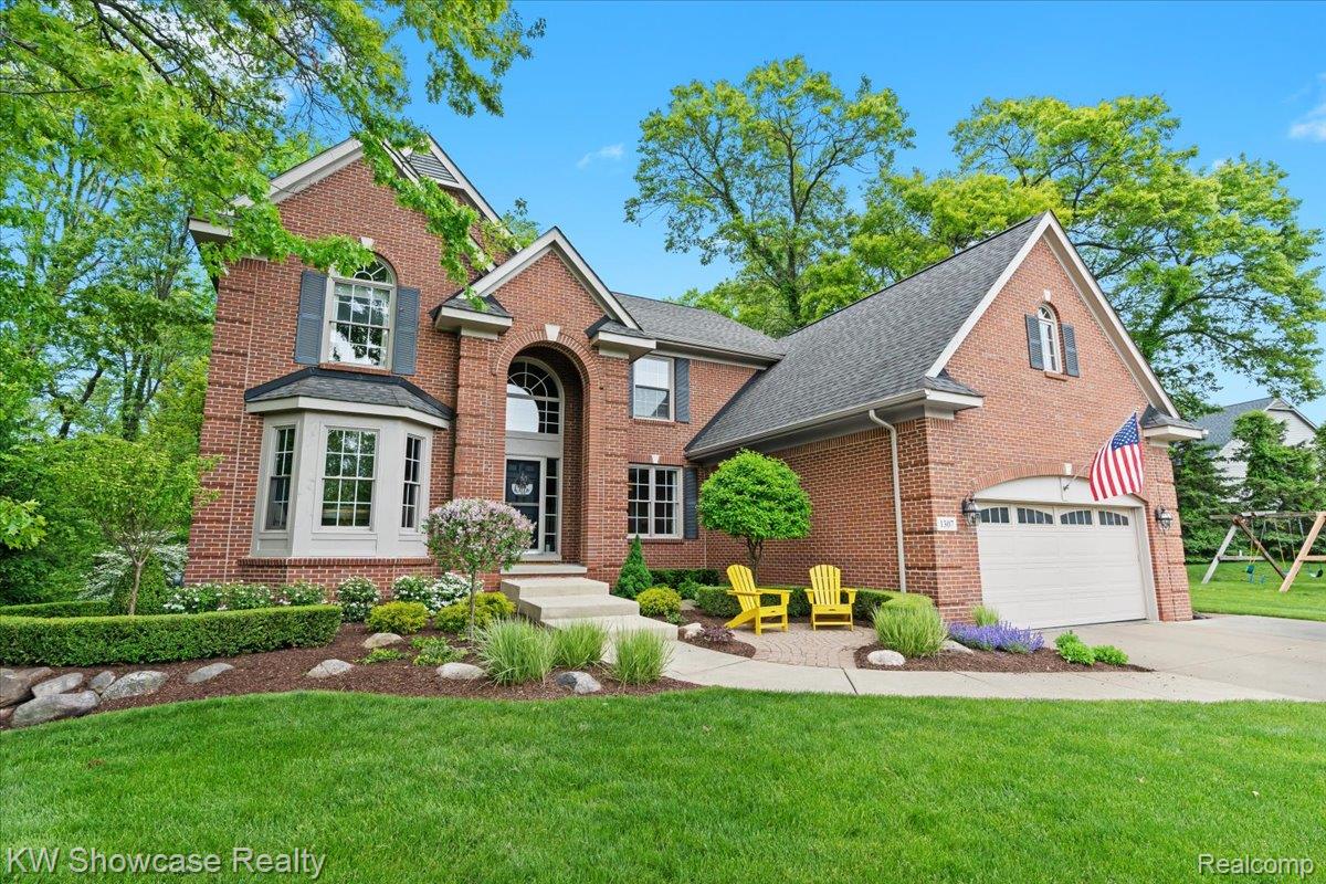 1307 Trillium Court