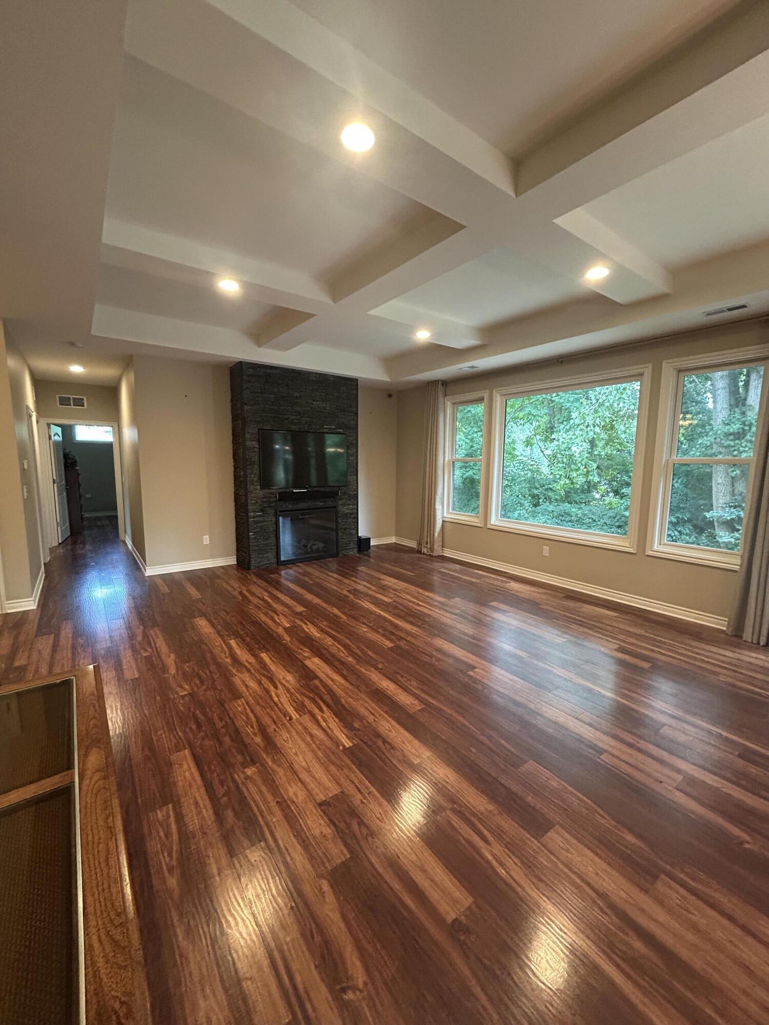 11904 Moose Ridge Drive