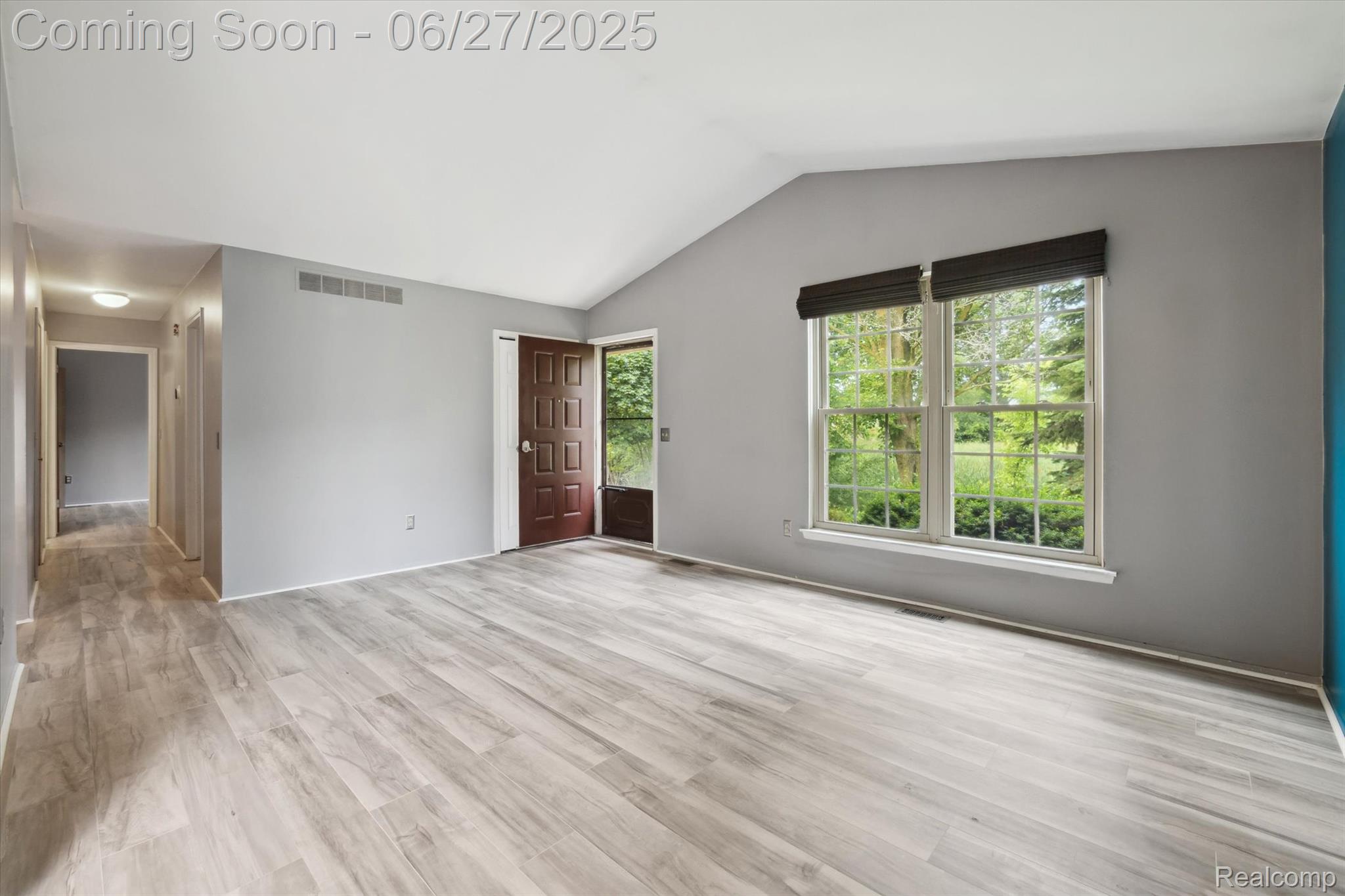 7727 Lake Ridge Drive