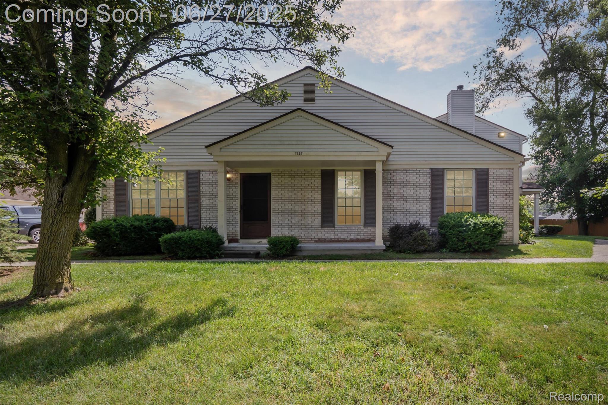 7727 Lake Ridge Drive