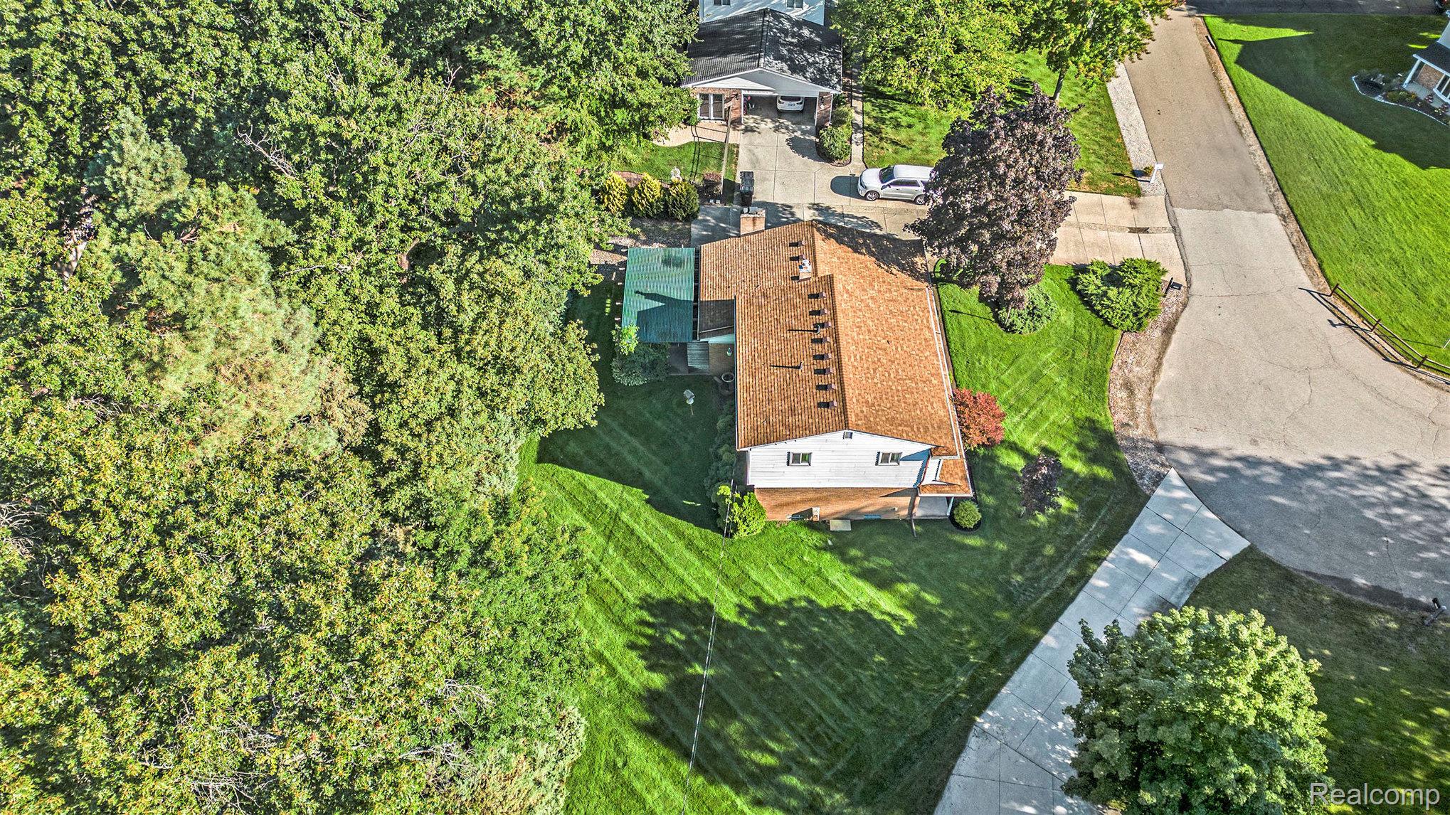 6603 Guildford Drive