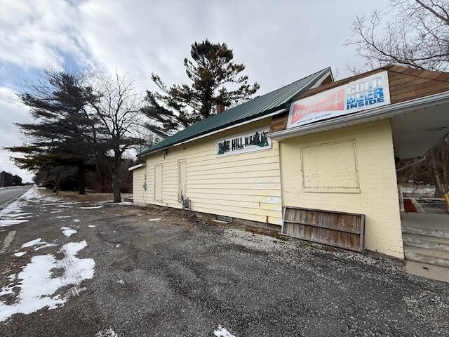 2494 S Lakeshore Road