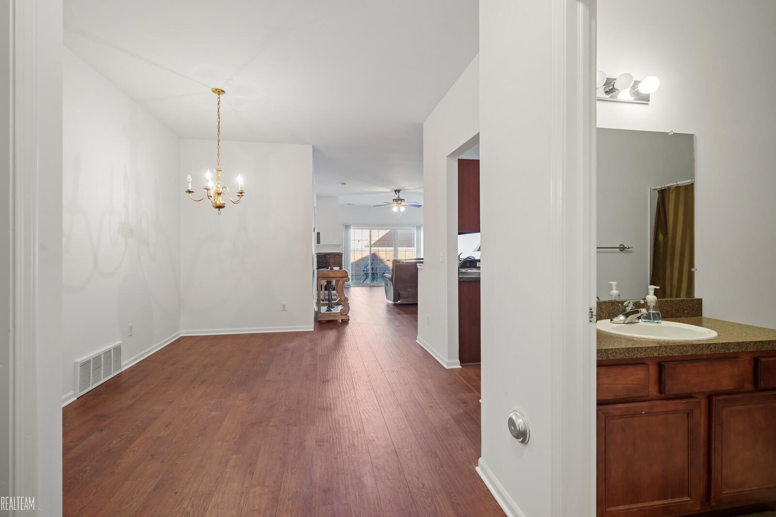 43540 Pendleton Circle