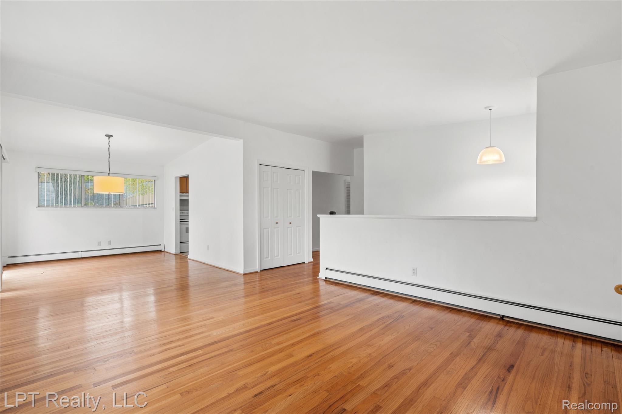 410 S Revena Boulevard