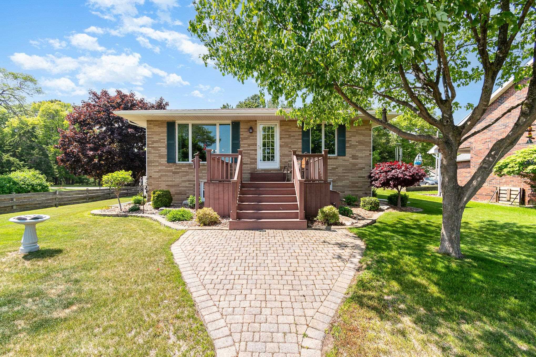589 Pine Lane