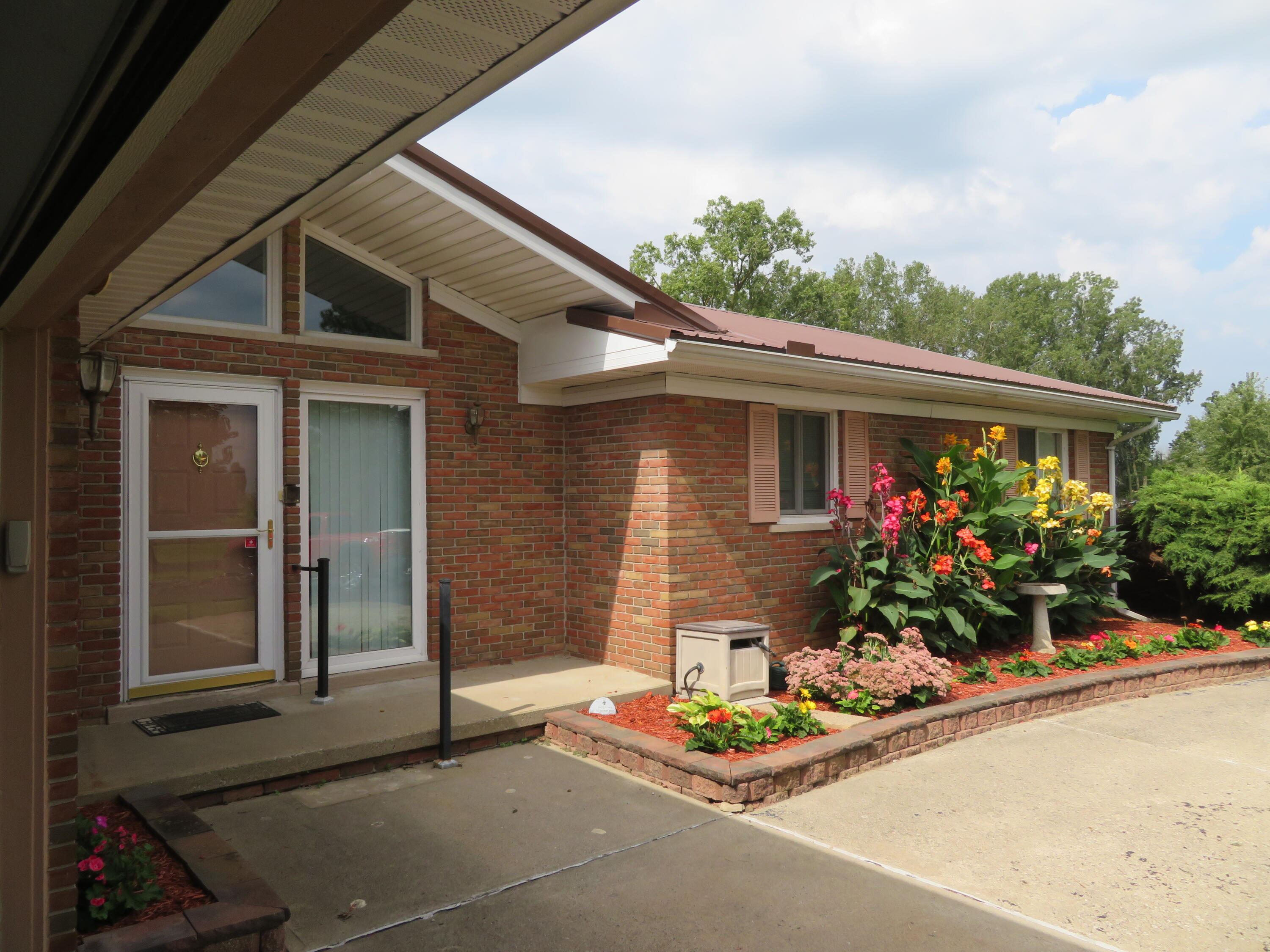 12191 Dennison Road