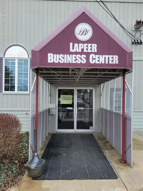 3056 DAVISON Road 6 Lapeer City MI 48446