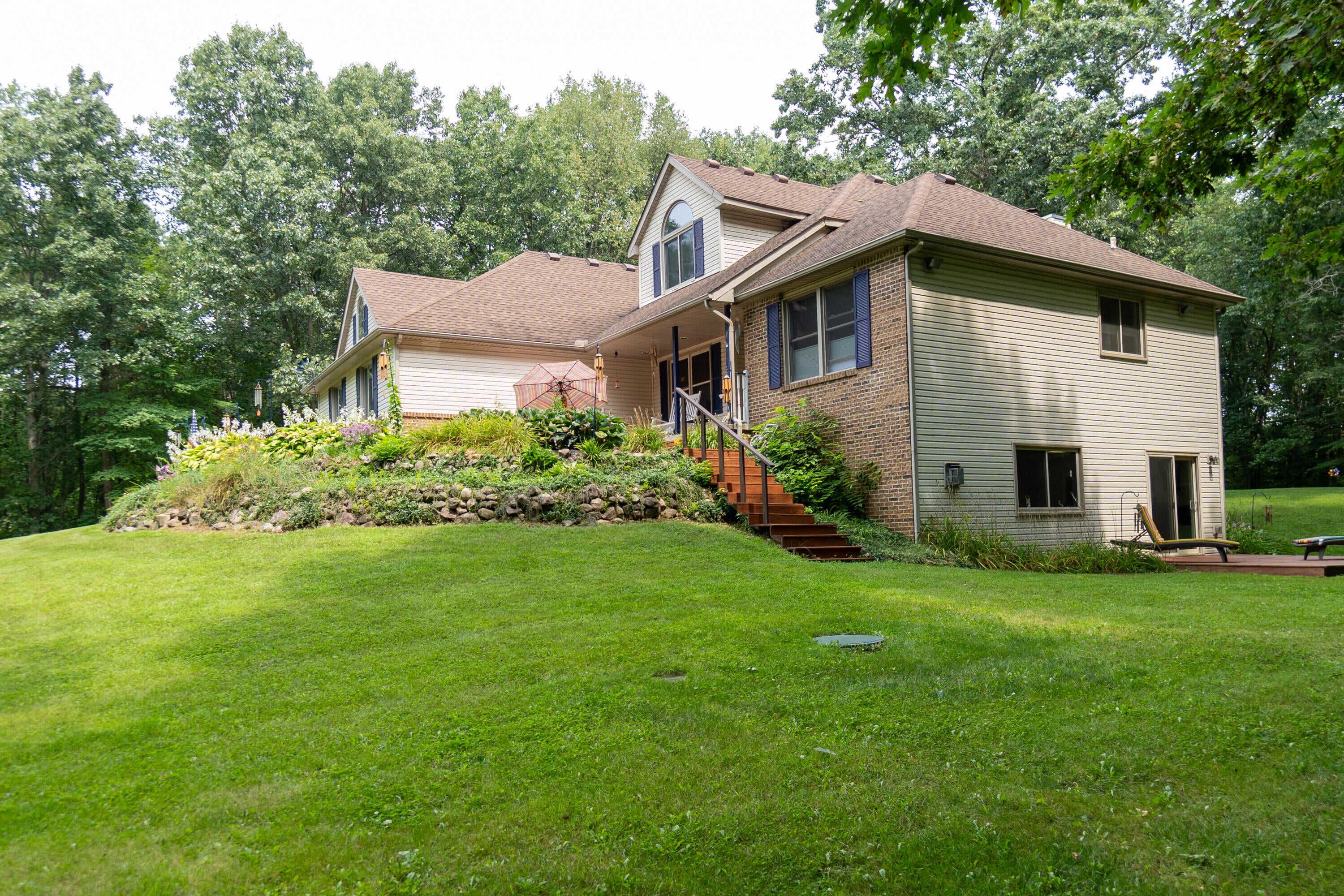2589 Fisk Road